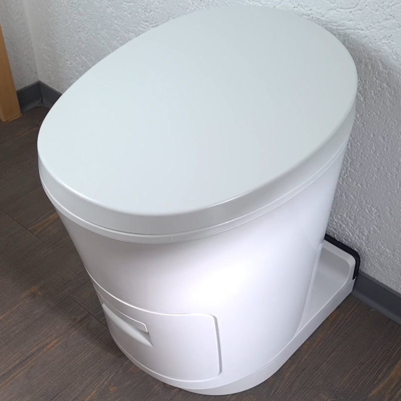 Verschweißende Toilette 12V inklusive Akku mit USB-C-Anschluss | Camping WC chemiefrei | – Bild 2